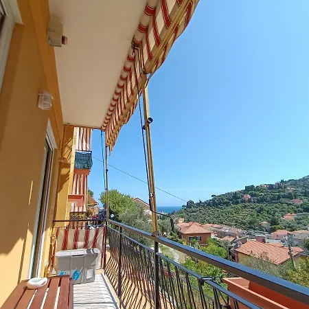 Altido Bright Flat With 2 Balconies And Sea View אלסיו