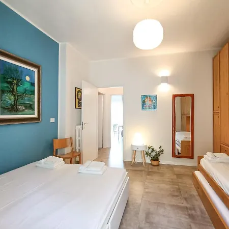 Altido Bright Flat With 2 Balconies And Sea View דירה